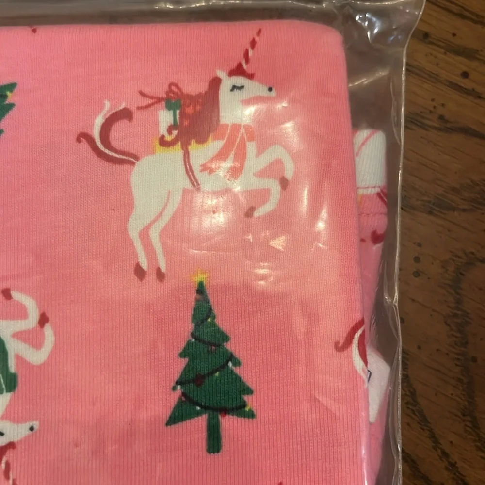 Baby Gap long sleeve pajamas, size‎ 12-18 months, NWT